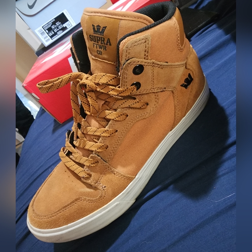 Supra hightops